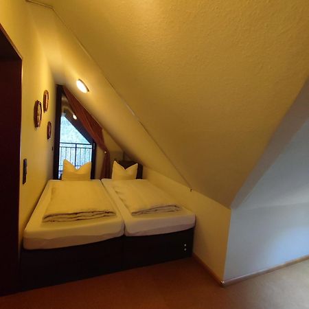 Panorama Oase Ferienwohnung Mit Blick Auf Mosel Und Reichsburg Кохем Екстериор снимка
