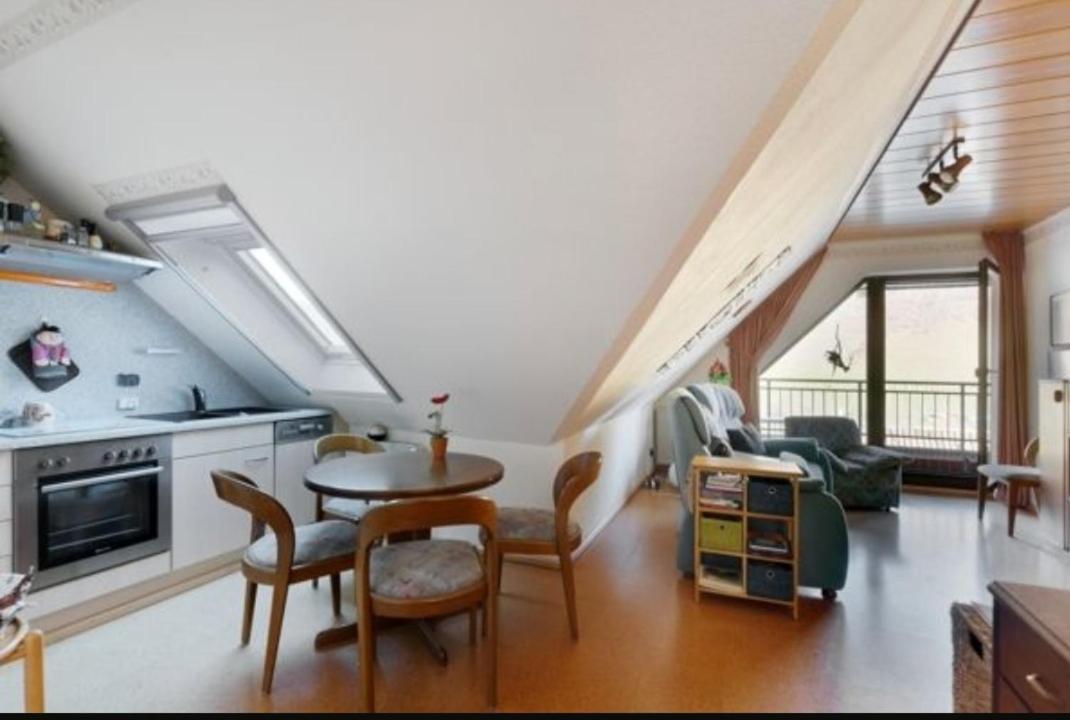 Panorama Oase Ferienwohnung Mit Blick Auf Mosel Und Reichsburg Кохем Екстериор снимка